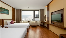 "Deluxe Partial Ocean View Twin/Double" "Deluxe Partial Ocean View Twin/Double"